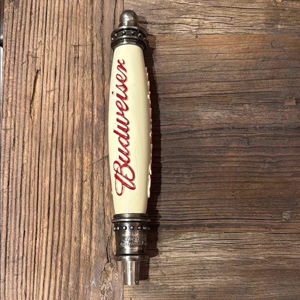 Budweiser Cream Tap Handle with Red Script